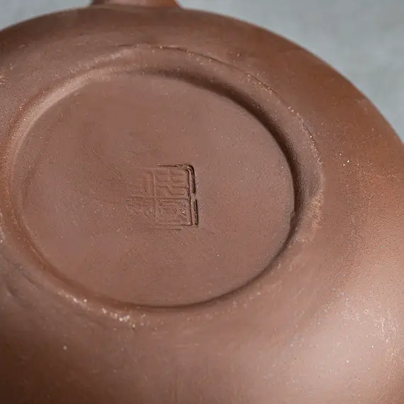 Чайник глиняный коричневый "Певчий", 230 мл