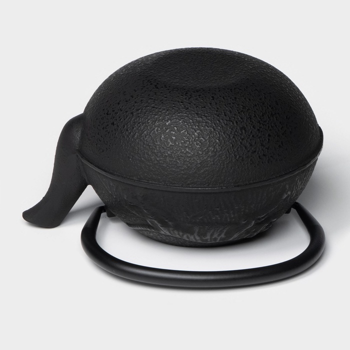 Чайник чугунный с ситом "Черный тигр", 700 мл