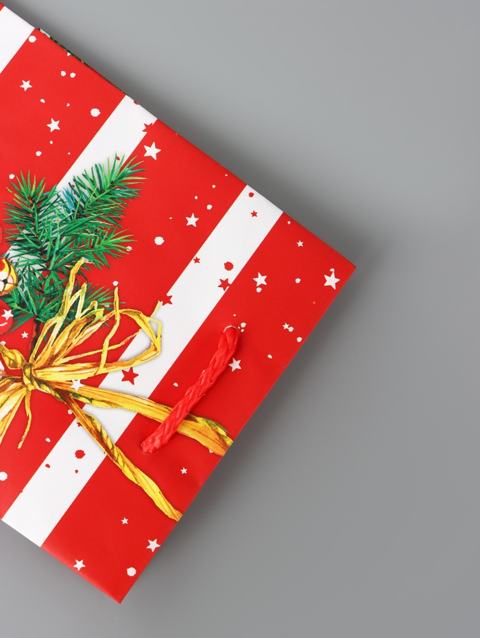 Пакет подарочный новогодний "Звездочки", 14.5×11.5×6.5